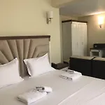 Отель Wilson 4*